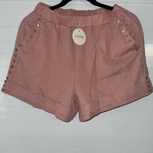 Blush short SET with appliqué